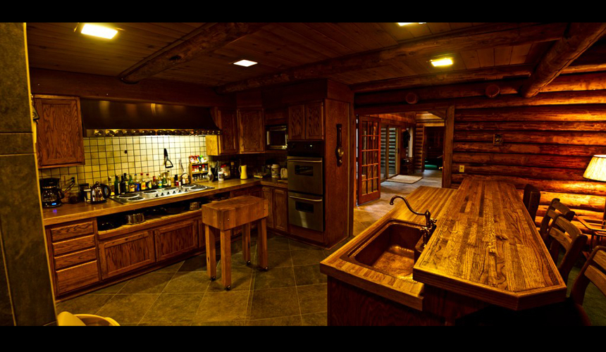 yosemite_gateway_chalet_vacation_rental_california_family_kitchen_gallery_3