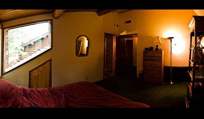 yosemite_gateway_chalet_vacation_rental_california_river_room_gallery_2